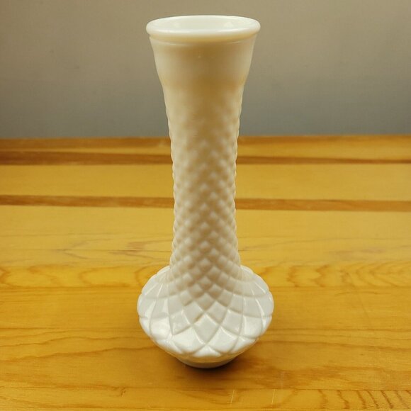 Vintage Loeffler Randall Cross Hatched Milk Glass Bud Vase Mid-Century Hobnail - Picture 2 of 9